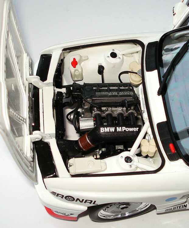 Foto 1:18 BMW M3 (E30) DTM 1987 Isert, Lui, Blaupunkt Nr.24, Olaf Manthey Minichamps 180872024