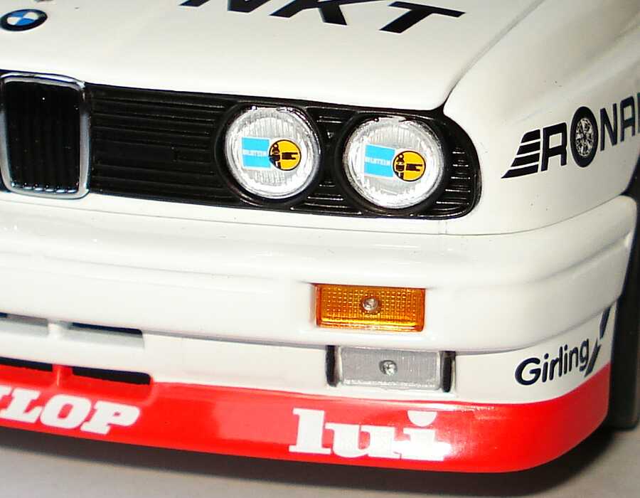 Foto 1:18 BMW M3 (E30) DTM 1987 Isert, Lui, Blaupunkt Nr.24, Olaf Manthey Minichamps 180872024