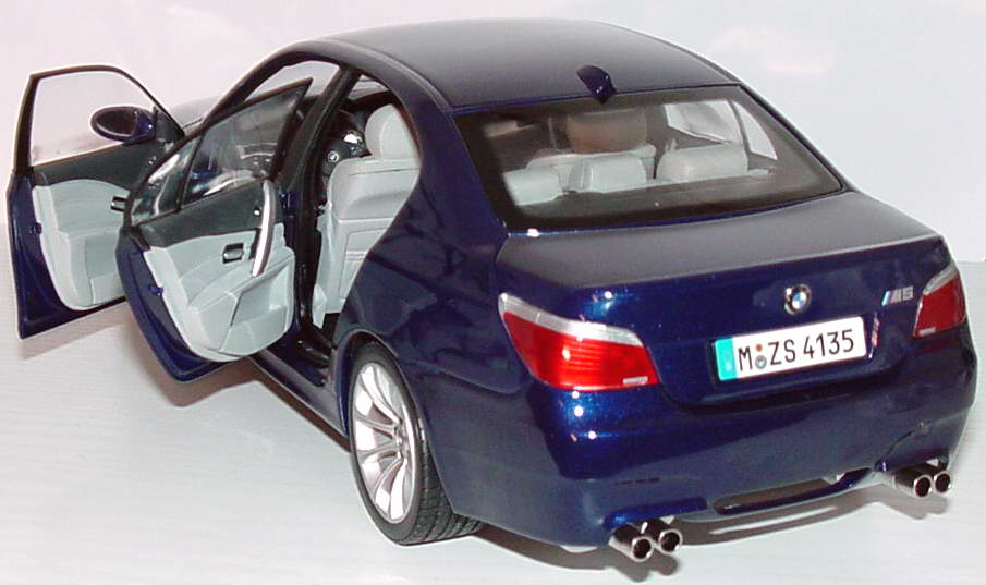 BMW M5 (E60) interlagosblue-met. Werbemodell Kyosho 80430391748 in der  1zu87.com Modellauto-Galerie