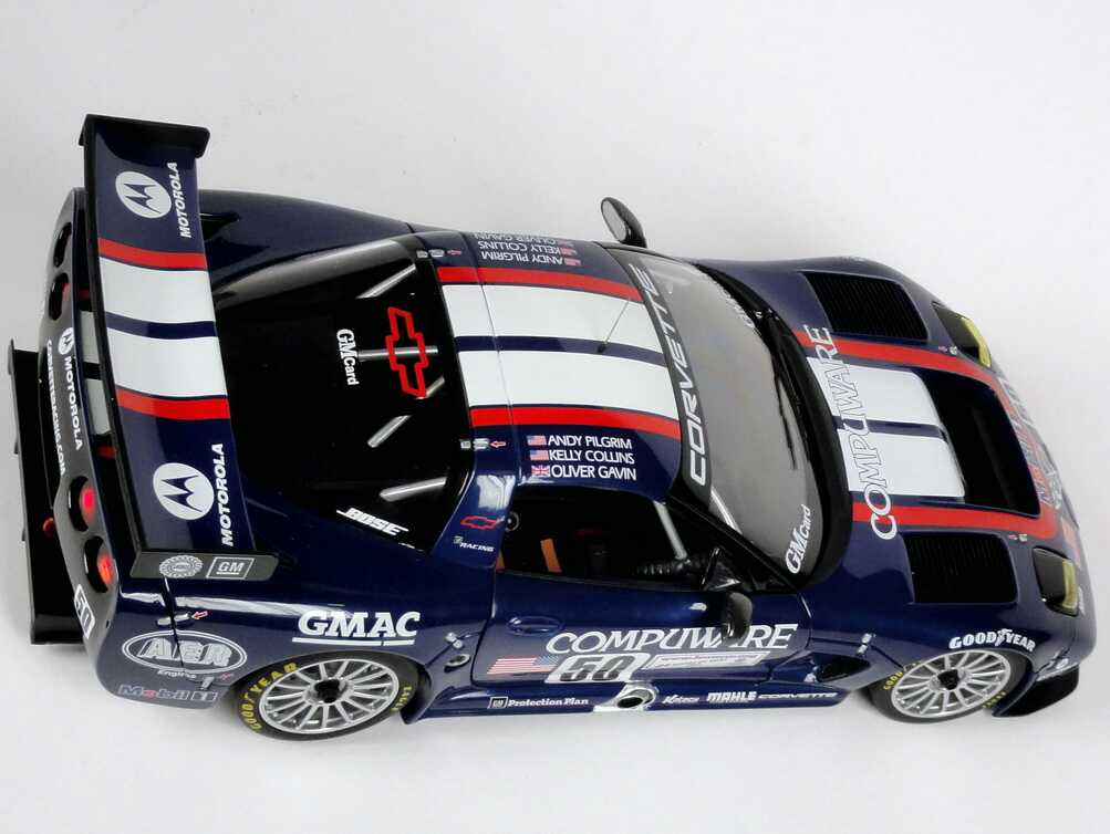 Foto 1:18 Chevrolet Corvette C5-R 24h von Le Mans 2003 Compuware Nr.50, Pilgrim / Collins / Gavin AUTOart 80306