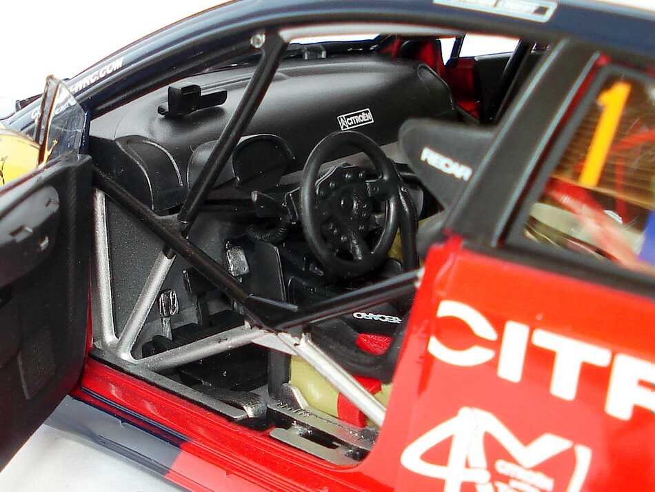 Foto 1:18 Citroen C4 WRC Rally Corsica 2008 Red Bull Nr.1, Loeb / Elena (Sieger) Solido 118055