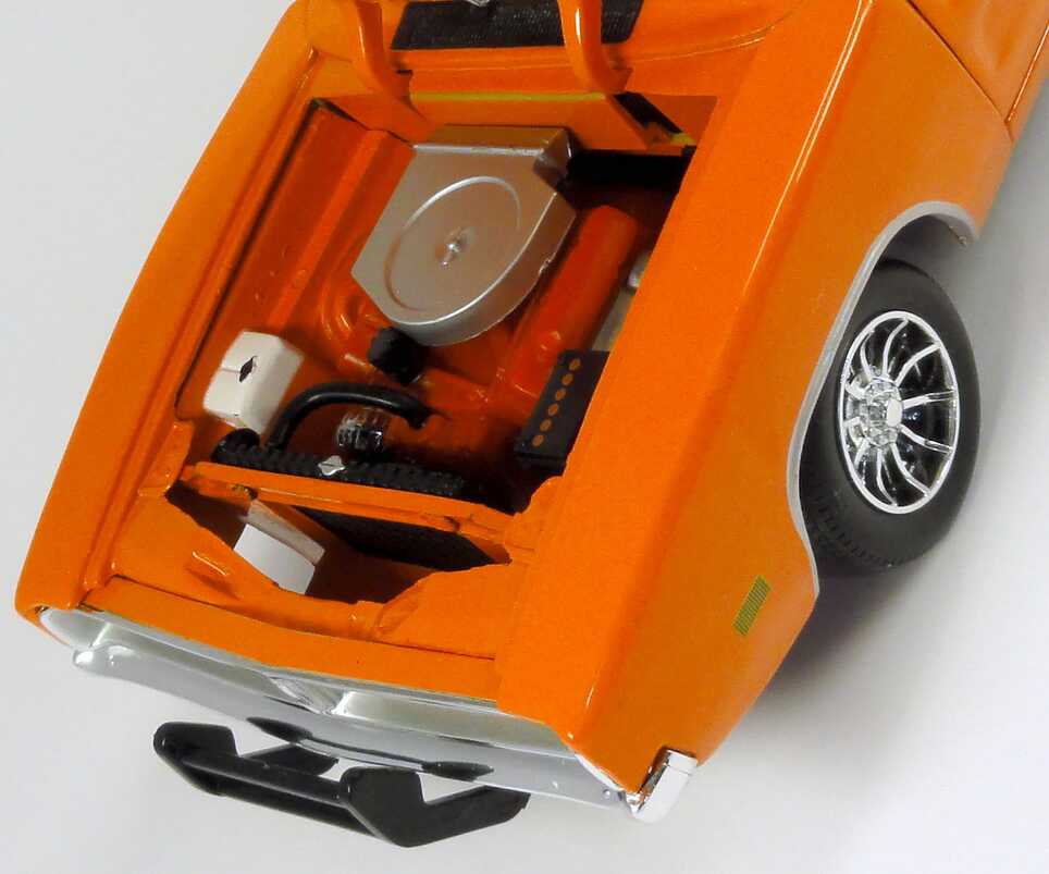 Foto 1:18 Dodge Charger 1969 General Lee (TV-Serie: The Dukes of Hazzard) Ertl 32485