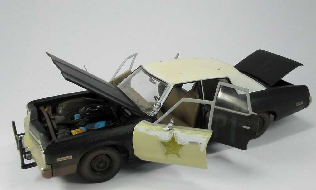 Foto 1:18 Dodge Monaco 1974 Police-Car Bluesmobile (TV-Movie: The Blues Brothers) Ertl 33855