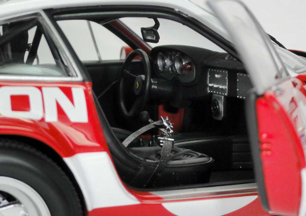 Foto 1:18 Ferrari 365 GTB/4 Competizione 24h von Le Mans 1973 Thomson Nr.39, Ballot / Lena / Elford (Siegerfahrzeug, GT-Klasse) Kyosho 08164F