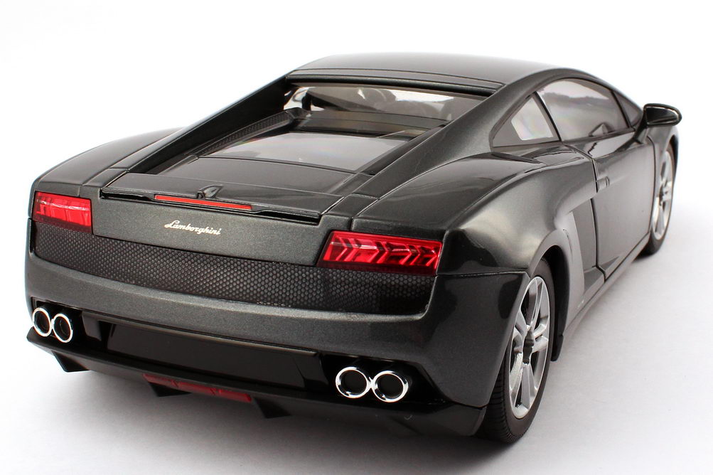 Foto 1:18 Lamborghini Gallardo LP 560-4 telesto-grey-met. Norev 187961