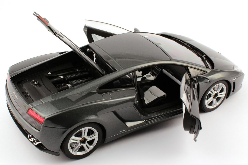 Foto 1:18 Lamborghini Gallardo LP 560-4 telesto-grey-met. Norev 187961