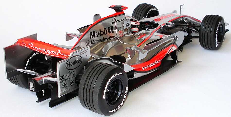 Foto 1:18 McLaren Mercedes MP 4-22 Formel 1 2007 Nr.1, Fernando Alonso Werbemodell Minichamps B66962285