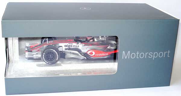 Foto 1:18 McLaren Mercedes MP 4-22 Formel 1 2007 Nr.1, Fernando Alonso Werbemodell Minichamps B66962285