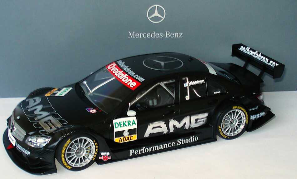 Foto 1:18 Mercedes-Benz C-Klasse W204 DTM 2007 AMG Performance Studio Nr.6 Mika Häkkinen - Werbemodell - AUTOart B66962295