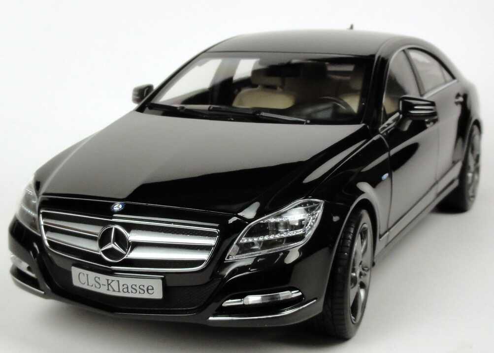 Mercedes benz w212 r19. 245 45 r18 мерседес w212. 245 45 18 на мерседес 212. мерс 18. мерседес бенц 212 кузов.