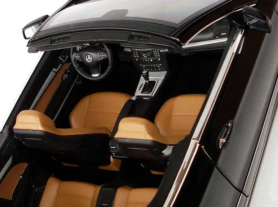 Sitzbezüge Für Mercedes E-Klasse Cabrio - Airbag-kompatibel In Schwarz-Weiß