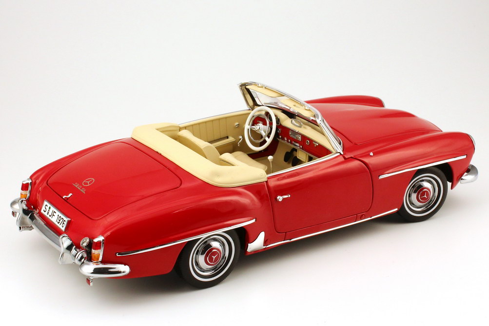 Foto 1:18 Mercedes-Benz 190 SL (W121 B) 1957 rot Norev 183537