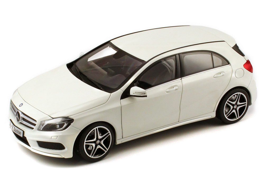 Foto 1:18 Mercedes-Benz A-Klasse 2012 (W176) cirrus-weiß-met. Werbemodell Norev B66960126
