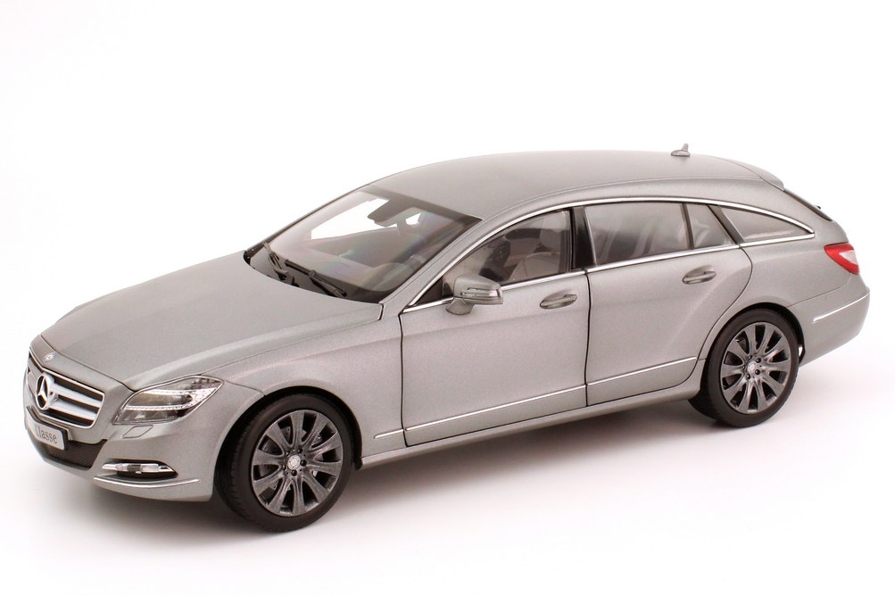 Foto 1:18 Mercedes-Benz CLS Shooting Brake (X218) designo-allanit-grau Werbemodell Norev B66960117
