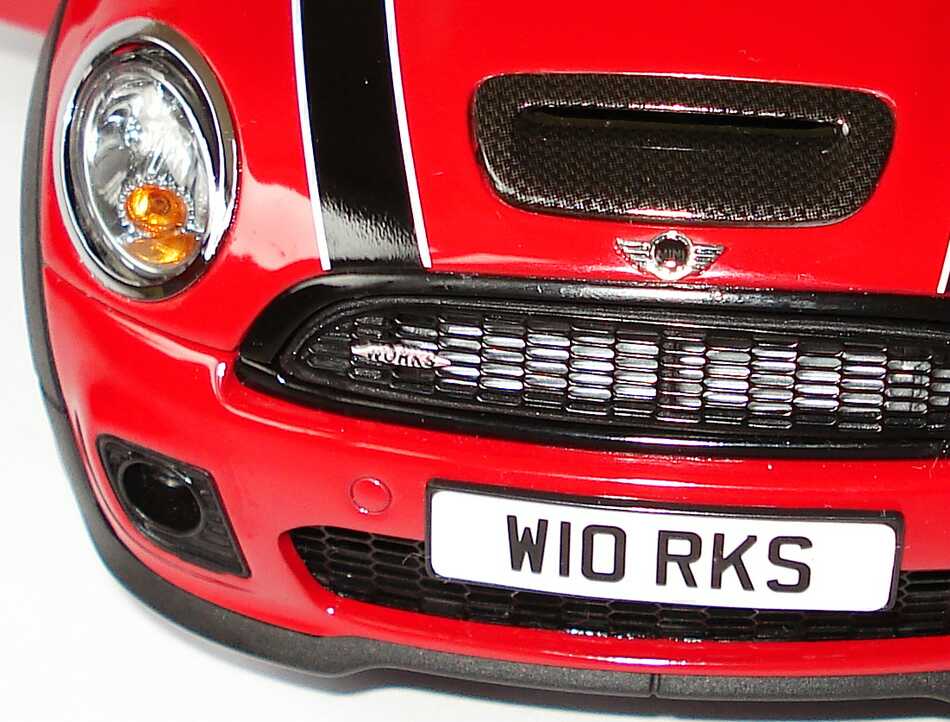 Foto 1:18 Mini Cooper S (R56) John Cooper Works Tuning rot/schwarz Werbemodell Kyosho 80430419909
