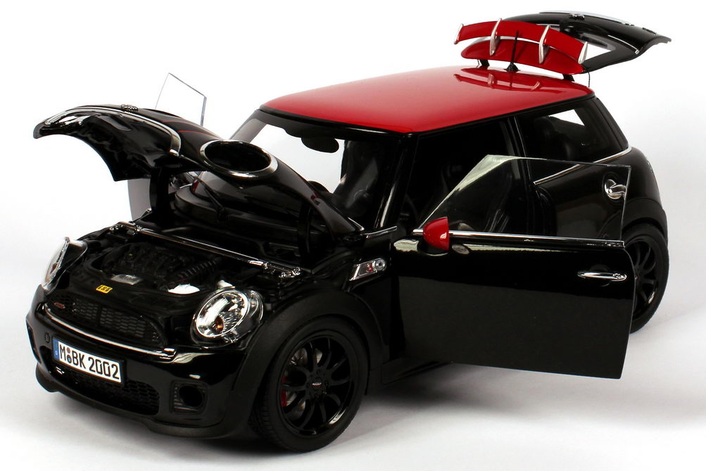 Foto 1:18 Mini Cooper S (R56 LCI) John Cooper Works schwarz/rot Werbemodell Kyosho 80432221453