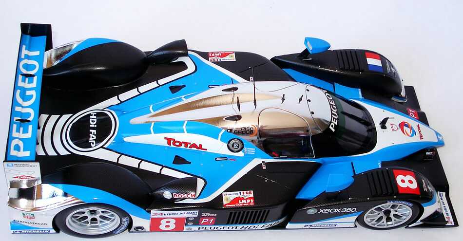 Foto 1:18 Peugeot 908 HDi FAP LeMans 2009 Total Nr.8, Montagny / Sarrazin / Bourdais (2. Platz) Minichamps 150091208