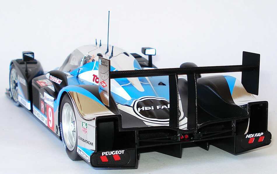 Foto 1:18 Peugeot 908 HDi FAP LeMans 2009 Total Nr.9, Gene / Wurz / Brabham (Sieger) Minichamps 150091209