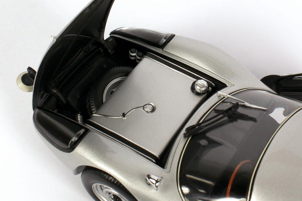 Foto 1:18 Porsche 904 GTS Rallye Monte Carlo 1965 Nr.150, Böhringer / Wütherich (Klassensieger) Minichamps 180656750