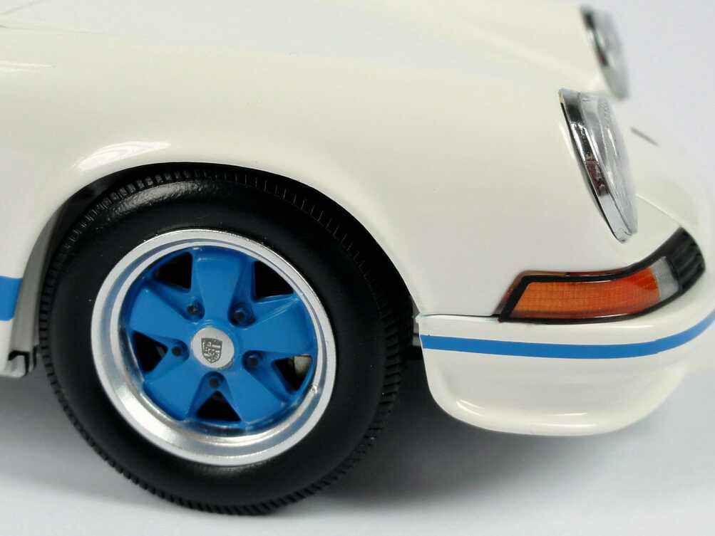 Foto 1:18 Porsche 911 Carrera RS 2.7 weiß/blau Werbemodell Minichamps WAP0210120B