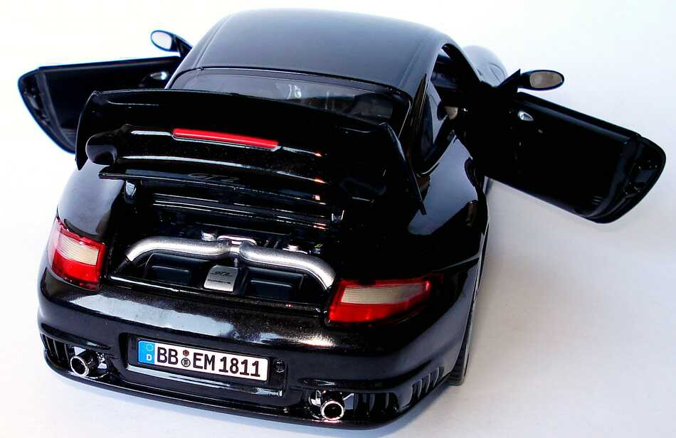 Foto 1:18 Porsche 911 GT2 (997) basaltschwarz-met. Werbemodell Norev WAP02100118