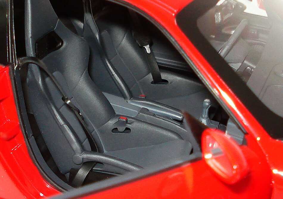 Foto 1:18 Porsche 911 GT3 (997, Modell 2009) indischrot Werbemodell Norev WAP02101319