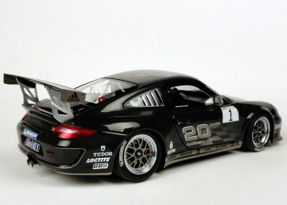 Foto 1:18 Porsche 911 GT3 Cup (997) 2010 20 Jahre Carrera Cup Nr.1 Werbemodell Minichamps WAP0210090B