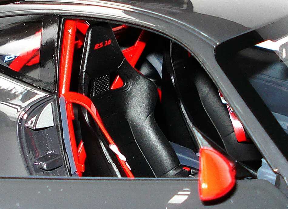 Foto 1:18 Porsche 911 GT3 RS (997, Modell 2009) grauschwarz/rot Werbemodell Norev WAP02101419