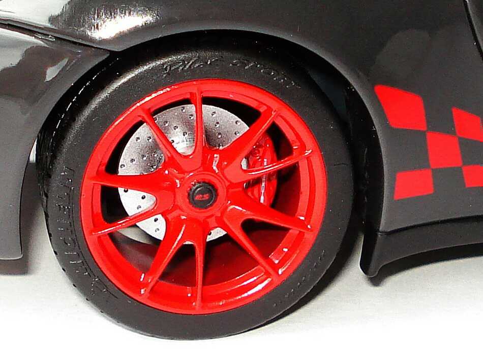 Foto 1:18 Porsche 911 GT3 RS (997, Modell 2009) grauschwarz/rot Werbemodell Norev WAP02101419