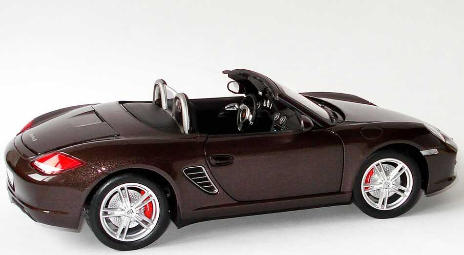 Foto 1:18 Porsche Boxster S (987, Modell 2009) macadamia-met. Werbemodell Norev WAP02100519