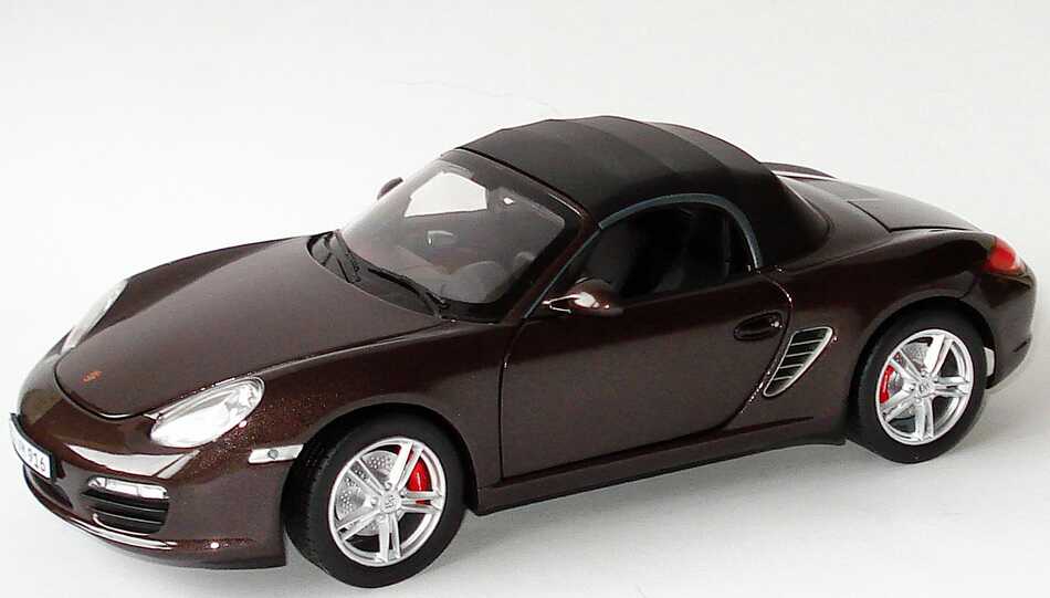 Foto 1:18 Porsche Boxster S (987, Modell 2009) macadamia-met. Werbemodell Norev WAP02100519