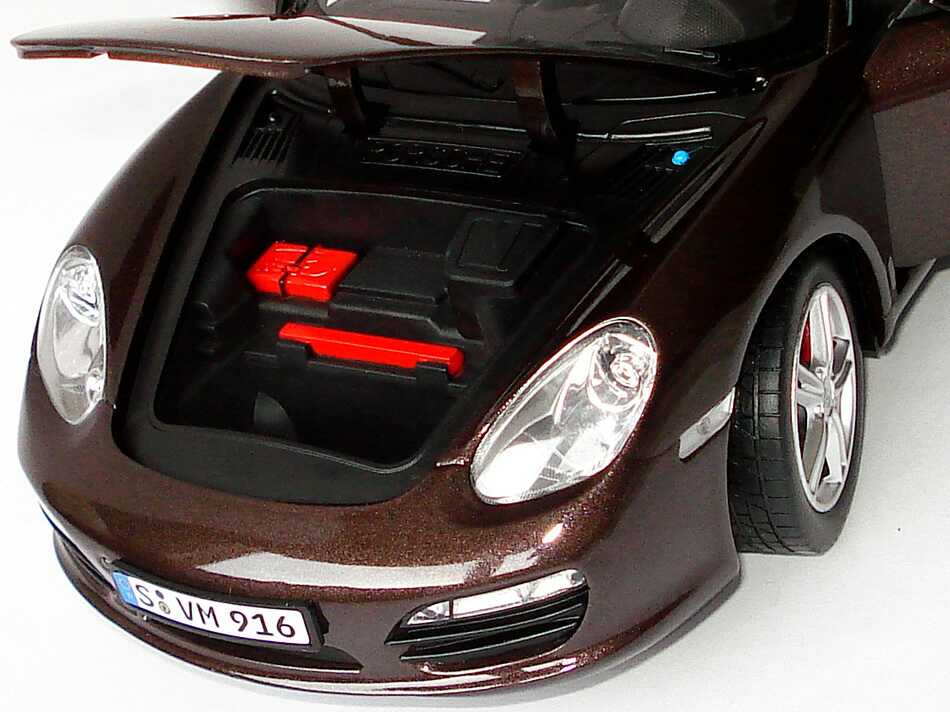 Foto 1:18 Porsche Boxster S (987, Modell 2009) macadamia-met. Werbemodell Norev WAP02100519