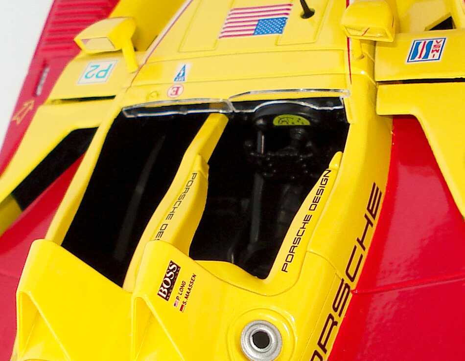 Foto 1:18 Porsche RS Spyder ALMS 2008 DHL Nr.6, Long / Maassen Werbemodell Norev WAP02102418