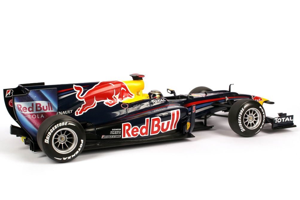 Foto 1:18 Red Bull Racing Renault RB6 Formel 1 2010 Nr.5, Sebastian Vettel Minichamps 110100005