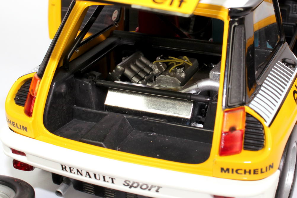 Foto 1:18 Renault R5 Turbo Rallye Monte Carlo 1981 Renault, elf Nr.9, Ragnotti / Andrié (Siegerfahrzeug) Universal Hobbies 4530