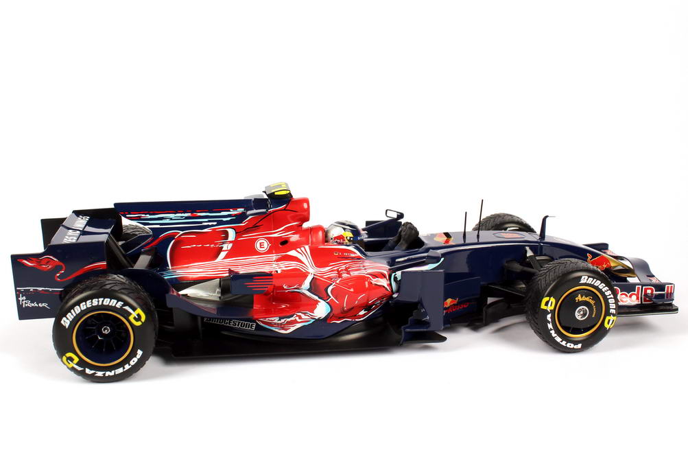 Foto 1:18 Toro Rosso STR3 Formel 1 2008 Red Bull Nr.15, Sebastian Vettel (Sieger Monza, GP Italien) Minichamps 150080015