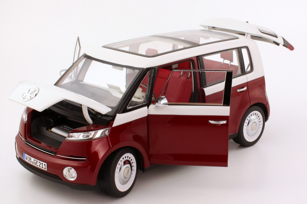 Foto 1:18 VW New Bulli concept rot-met./weiß-met. (Genfer Autosalon 2011)  Werbemodell Norev 7E9099302BL9