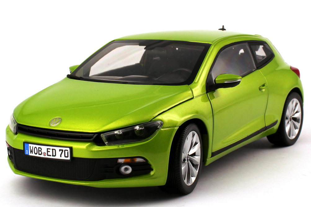 Foto 1:18 VW Scirocco III 2.0 TSI vipern-grün-met. Werbemodell Norev 1k8099302AR6T
