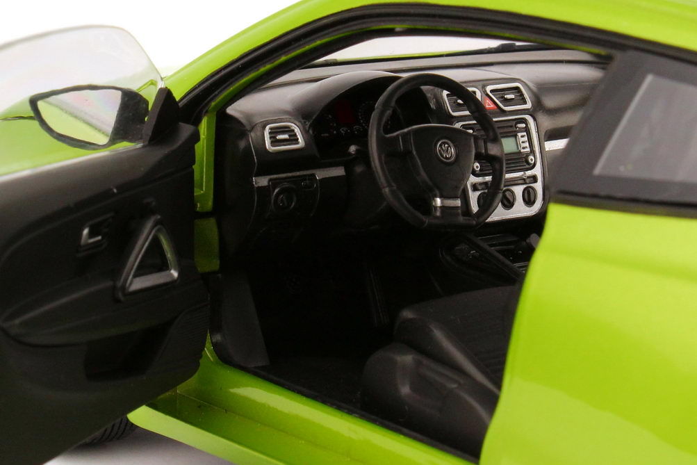 Foto 1:18 VW Scirocco III 2.0 TSI vipern-grün-met. Werbemodell Norev 1k8099302AR6T
