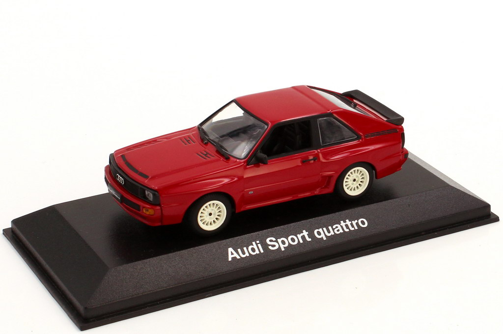 Foto 1:43 Audi Sport quattro tornadorot - Werbemodell - Minichamps 5030500703