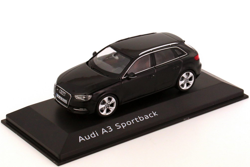 Foto 1:43 Audi A3 Sportback (8V) 2013 phantom-schwarz-met. Werbemodell Schuco 5011303033