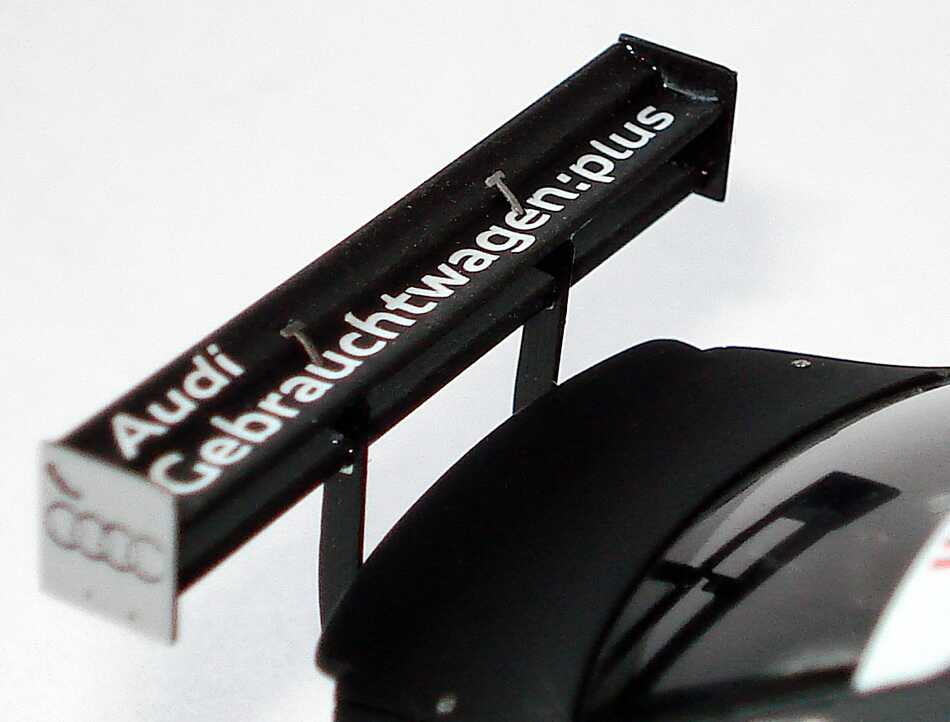 Foto 1:43 Audi A4 DTM 2009 (Modell 2008) Rosberg, Playboy Nr.12, Markus Winkelhock Werbemodell Spark 5020900163
