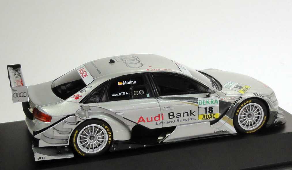 Foto 1:43 Audi A4 DTM 2010 Rookie Team Abt, Audi Bank Nr.19, Miguel Molina Werbemodell Spark 5021000193