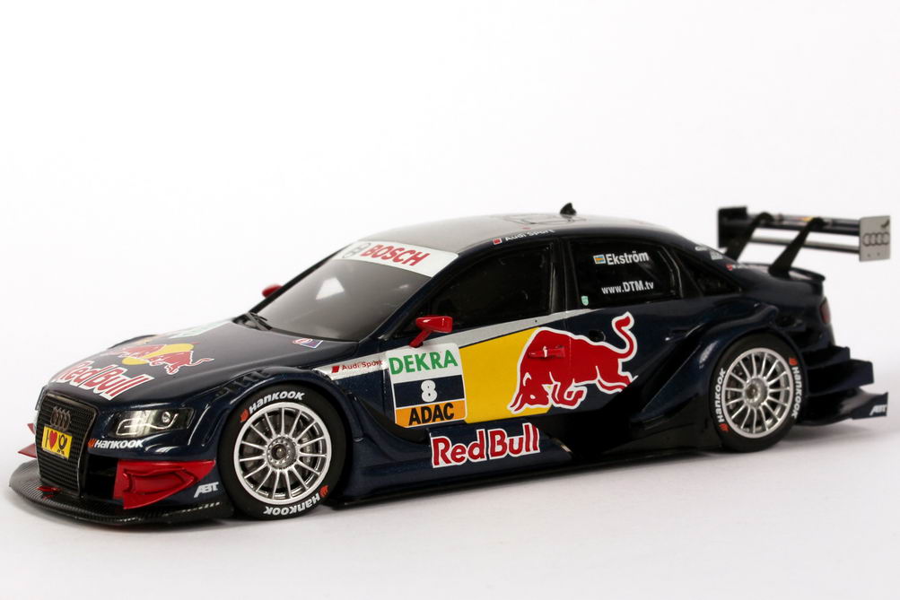 Foto 1:43 Audi A4 DTM 2011 Abt, Red Bull Nr.8, Mattias Ekström Werbemodell Spark 5021100223