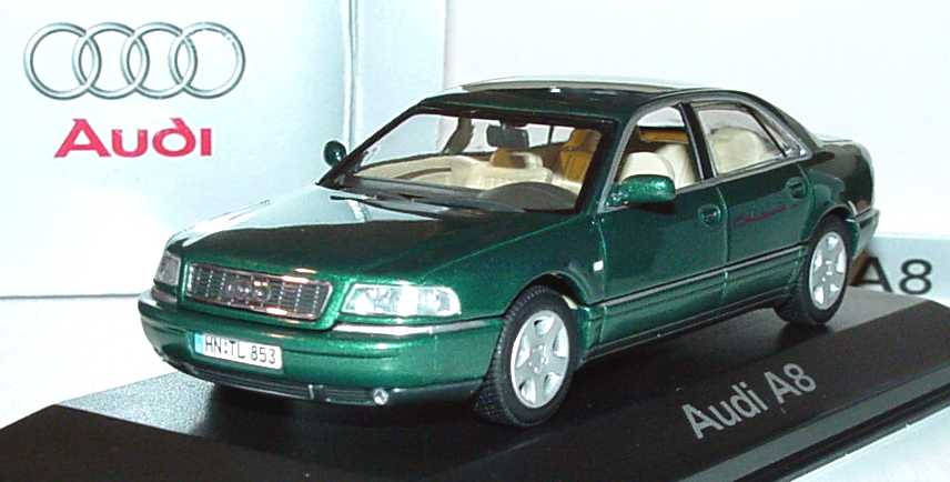 Foto 1:43 Audi A8 (D2 Facelift 2001) racinggrün-met. Werbemodell Minichamps 20000000615002