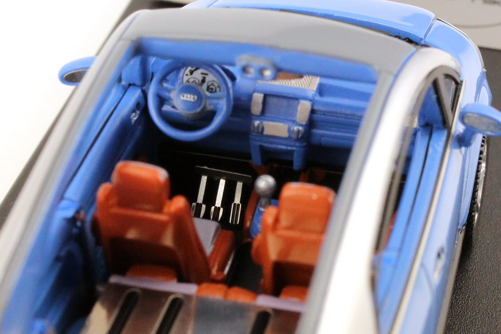 Foto 1:43 Audi AL2 open end Concept (Tokyo 1997) maritim-blau JB-Modellautos JB02