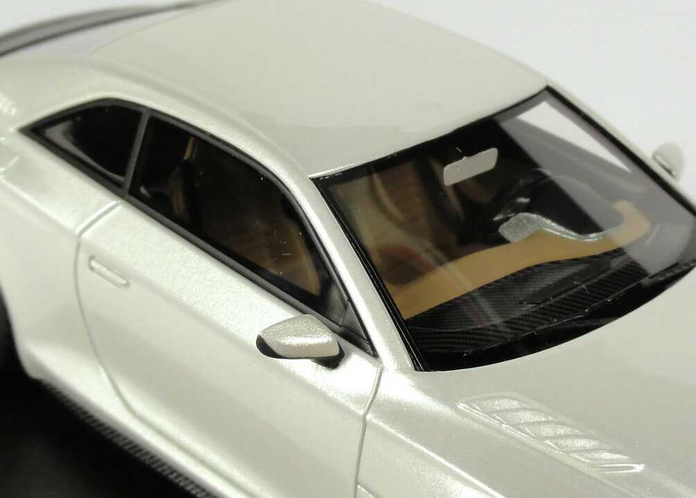 Foto 1:43 Audi Quattro Concept Car (Paris Motorshow 2010) perlweiß-met. (1 of 99) Looksmart LSAUDI