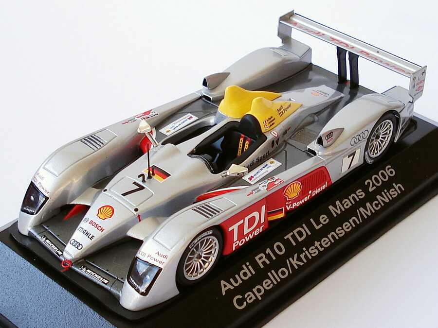 Foto 1:43 Audi R10 TDI 24h von Le Mans 2006 Nr.7, Capello/Kristensen/McNish Werbemodell Minichamps 5020601013