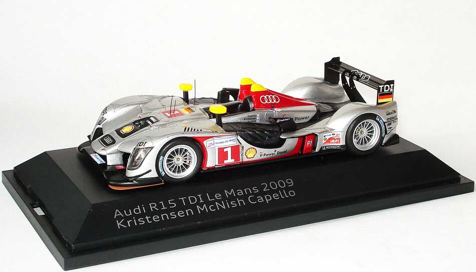 Foto 1:43 Audi R15 TDI 24h von Le Mans 2009 Audi Sport Team Joest Nr.1, Capello / Kristensen / McNish Werbemodell Spark 5020900213