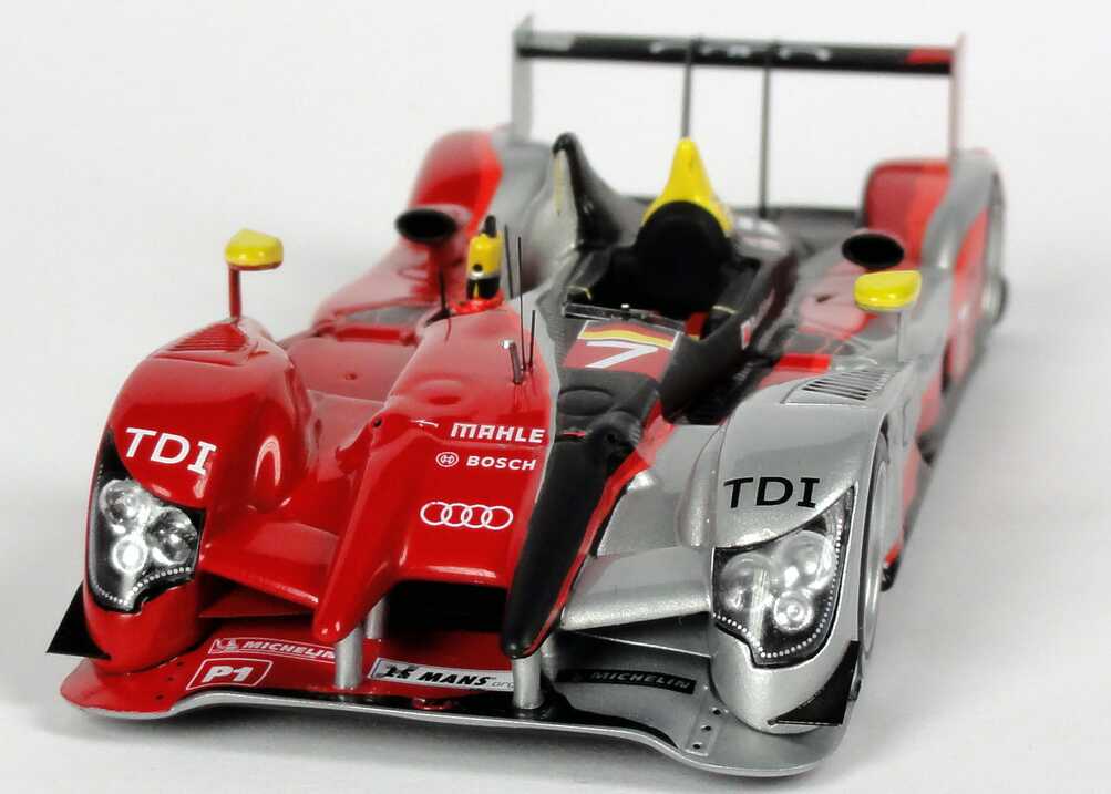Foto 1:43 Audi R15+ TDI 24h von Le Mans 2010 Nr.7, Capello / Kristensen / McNish Werbemodell Spark 5021000233